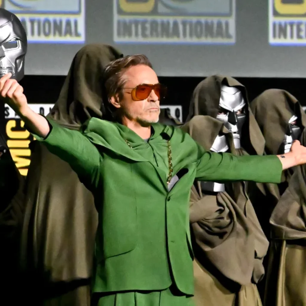 Dr. Doom Dévoilé : Robert Downey Jr. Reviendra dans le MCU sous le Masque du Vilain